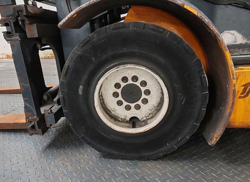 Použit&aacute; manipulačn&aacute; technika Jungheinrich DFG430s /5828mh/ 4.3m/ 2014y &mdash; Booster Lift