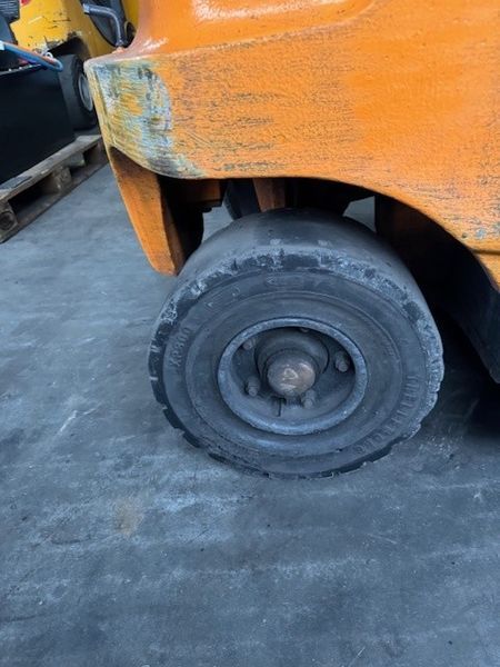Used material handling equipment Still RX60-30L &mdash; Booster Lift