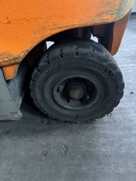 Used material handling equipment Still RX60-30L &mdash; Booster Lift