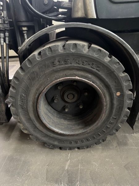 Used material handling equipment Still RX60-30L &mdash; Booster Lift