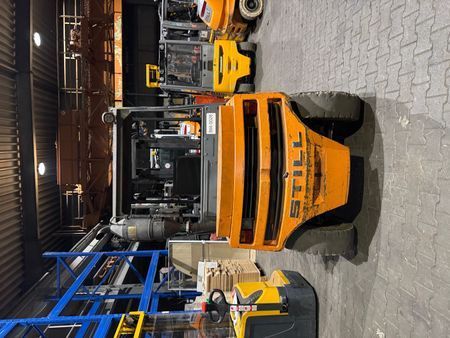 Použit&aacute; manipulačn&aacute; technika Still R70-35 &mdash; Booster Lift