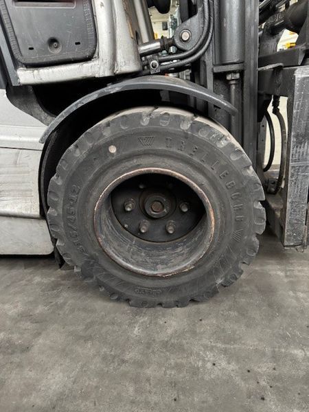 Used material handling equipment Still RX60-30L &mdash; Booster Lift