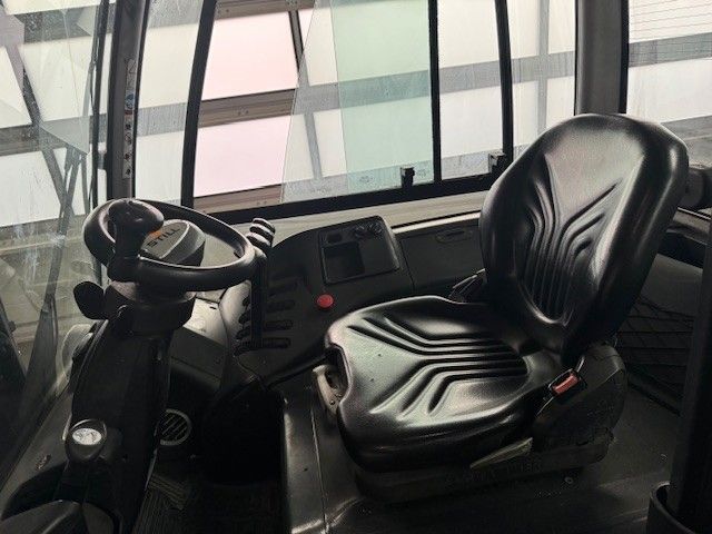 Used material handling equipment Still RX60-30L &mdash; Booster Lift