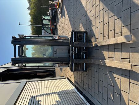 Použit&aacute; manipulačn&aacute; technika Still RX60-25 &mdash; Booster Lift