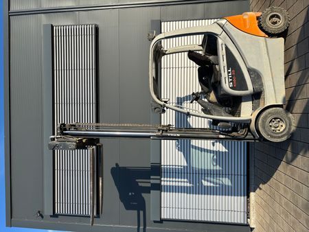 Použit&aacute; manipulačn&aacute; technika Still RX60-25 &mdash; Booster Lift