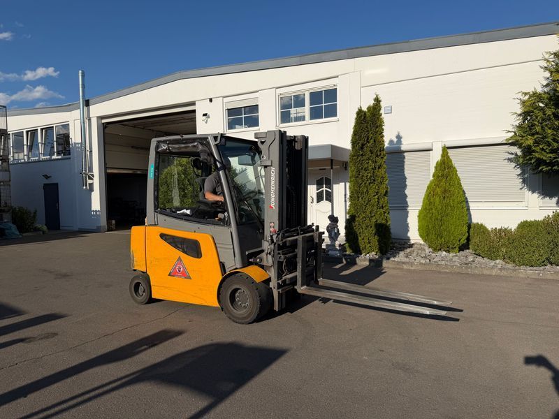 Used material handling equipment Jungheinrich EFG S30 4.7m/ 4v/ 5379h &mdash; Booster Lift