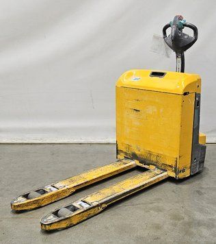 Used material handling equipment Jungheinrich eje 114 Li-ion &mdash; Booster Lift
