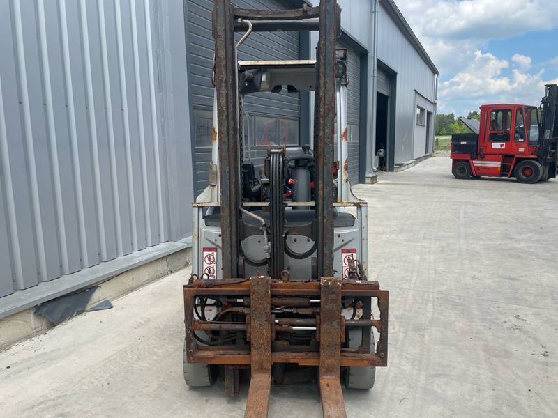 Použit&aacute; manipulačn&aacute; technika Still RX20-16 drive-in &mdash; Booster Lift