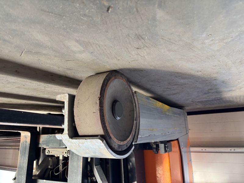 Used material handling equipment Still FM-X17 &mdash; Booster Lift