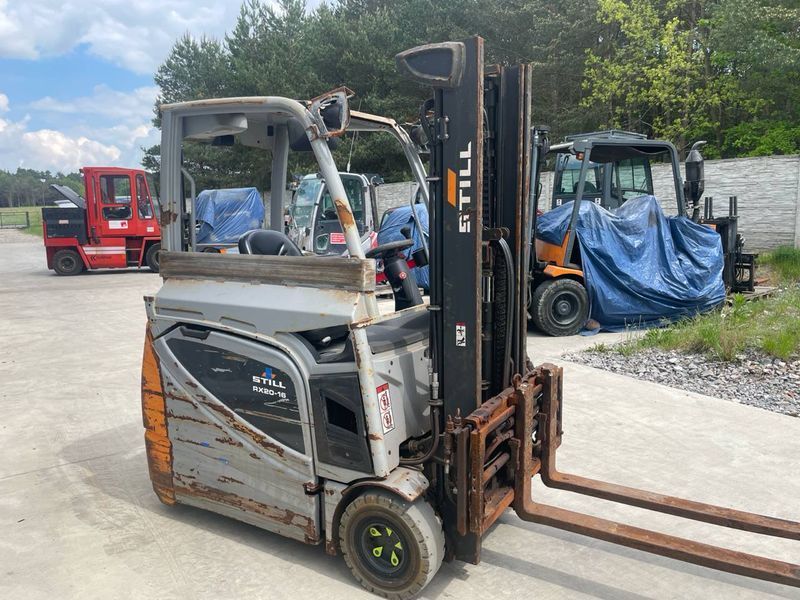 Použit&aacute; manipulačn&aacute; technika Still RX20-16 drive-in &mdash; Booster Lift