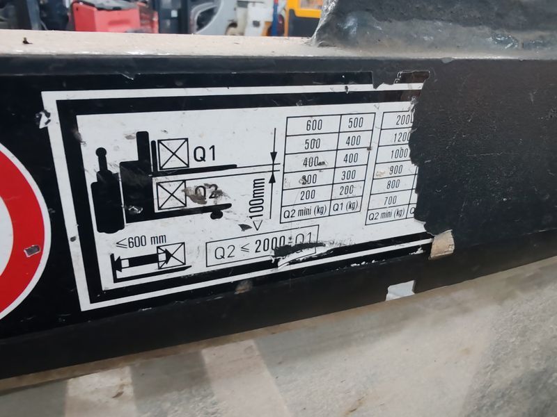 Použit&aacute; manipulačn&aacute; technika Linde L12 L HP SP / no battery &mdash; Booster Lift