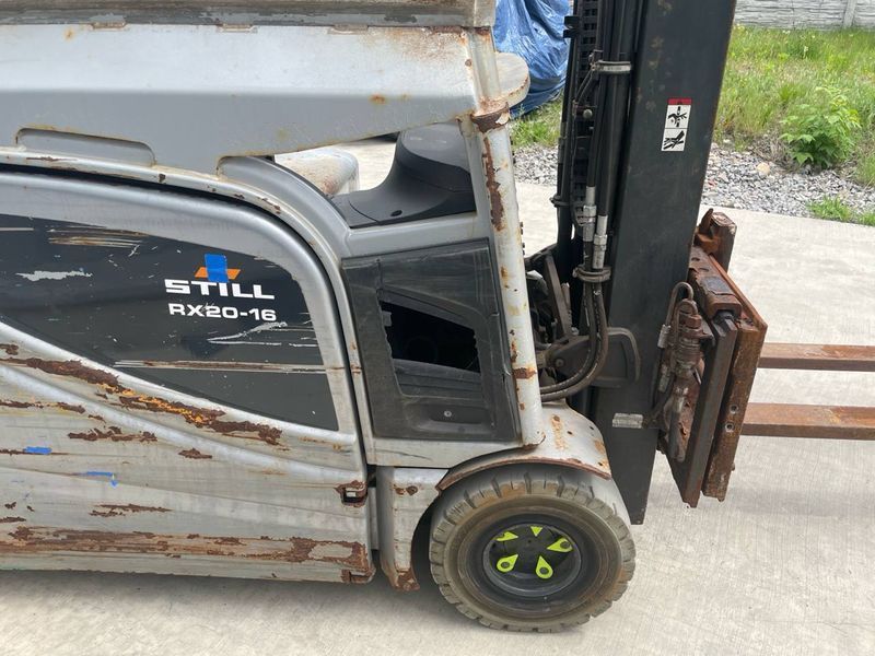Použit&aacute; manipulačn&aacute; technika Still RX20-16 drive-in &mdash; Booster Lift
