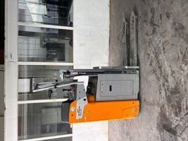Použit&aacute; manipulačn&aacute; technika Still SXD20 &mdash; Booster Lift