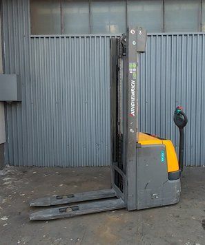 Použit&aacute; manipulačn&aacute; technika Jungheinrich EJC212 3.6m/ 2018yy/ 1574mh &mdash; Booster Lift