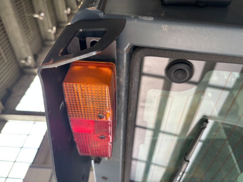 Použit&aacute; manipulačn&aacute; technika Jungheinrich TFG 425 S &mdash; Booster Lift