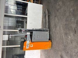 Použit&aacute; manipulačn&aacute; technika Still SXD20 &mdash; Booster Lift