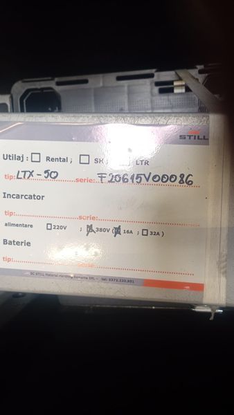 Použit&aacute; manipulačn&aacute; technika Still LTX50 LIION &mdash; Booster Lift