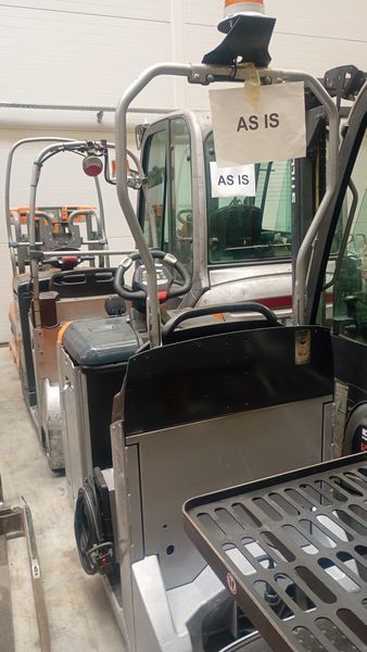 Použit&aacute; manipulačn&aacute; technika Still LTX50 LIION &mdash; Booster Lift