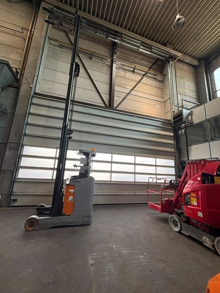 Použit&aacute; manipulačn&aacute; technika Still FM-X 14 &mdash; Booster Lift