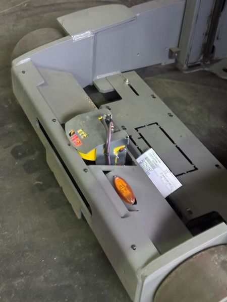 Použit&aacute; manipulačn&aacute; technika Jungheinrich EKX 410 Schienengef&uuml;hrt mit PSA &mdash; Booster Lift