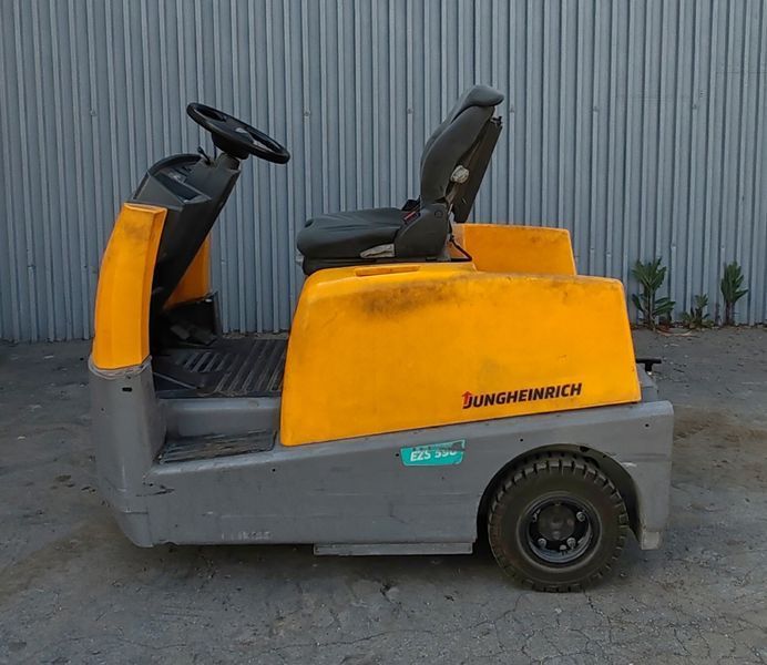 Used material handling equipment Jungheinrich EZS 590/ 347h/ 9t &mdash; Booster Lift