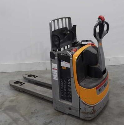 Použit&aacute; manipulačn&aacute; technika Still EXUH20 &mdash; Booster Lift