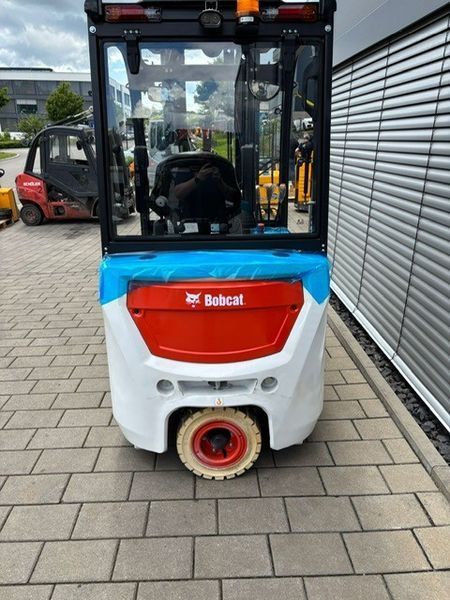 Použit&aacute; manipulačn&aacute; technika Bobcat B16NT Li-Ion Neuger&auml;t!!! &mdash; Booster Lift
