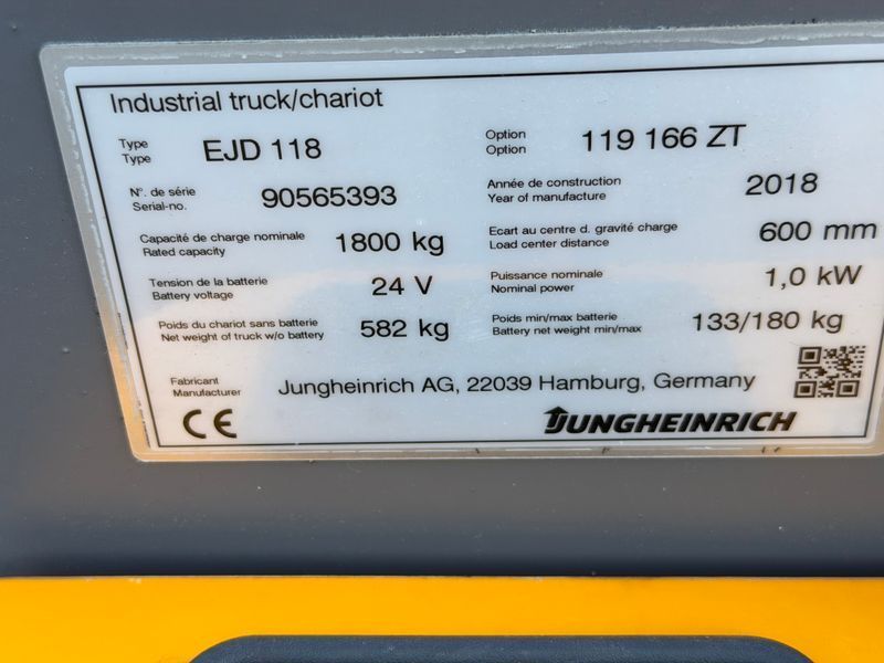 Used material handling equipment Jungheinrich EJD 118 1.6m/ 208mh/ &mdash; Booster Lift