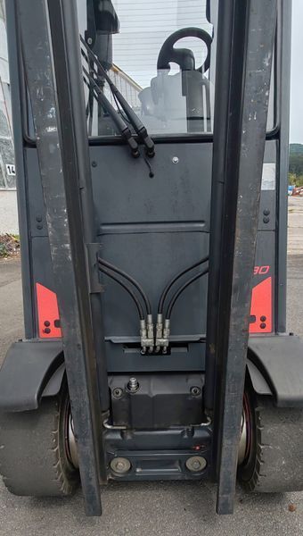 Použit&aacute; manipulačn&aacute; technika Linde H30D-02 2019y/ 3803mh/ 4m &mdash; Booster Lift