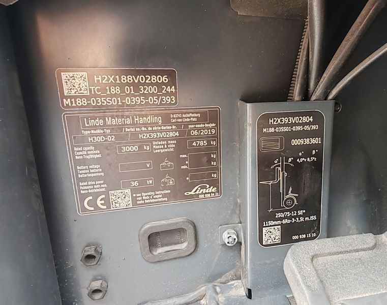 Použit&aacute; manipulačn&aacute; technika Linde H30D-02 2019y/ 3803mh/ 4m &mdash; Booster Lift