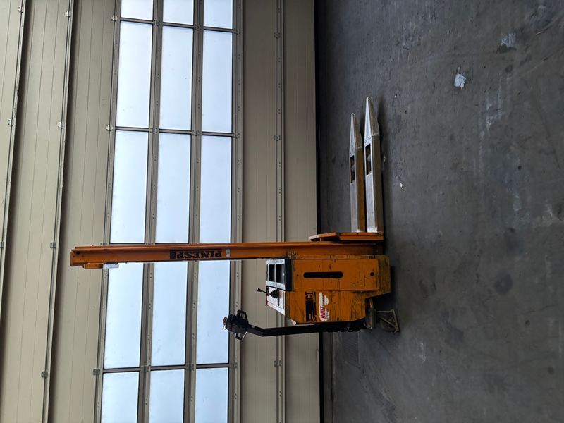 Použit&aacute; manipulačn&aacute; technika OM CT13 &mdash; Booster Lift