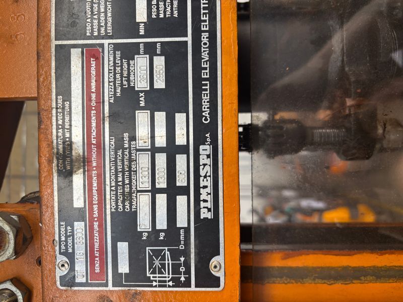 Použit&aacute; manipulačn&aacute; technika OM CT13 &mdash; Booster Lift