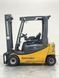 Detailn&aacute; fotografia Jungheinrich EFG 320 &mdash; Booster Lift