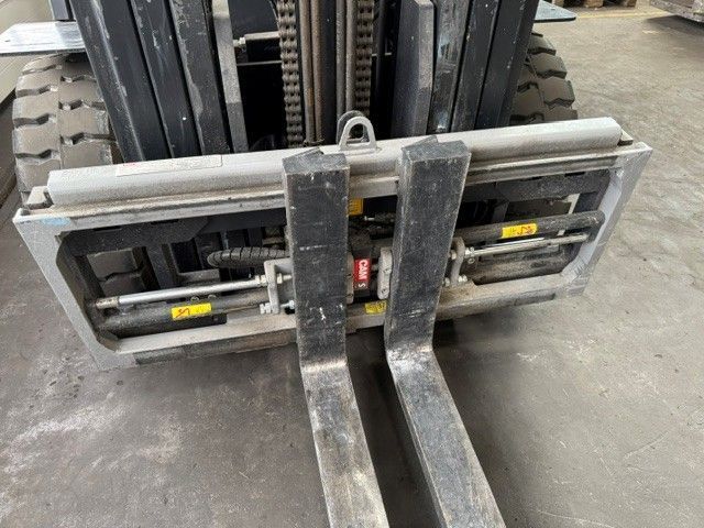 Used material handling equipment Bobcat G25NXP &mdash; Booster Lift