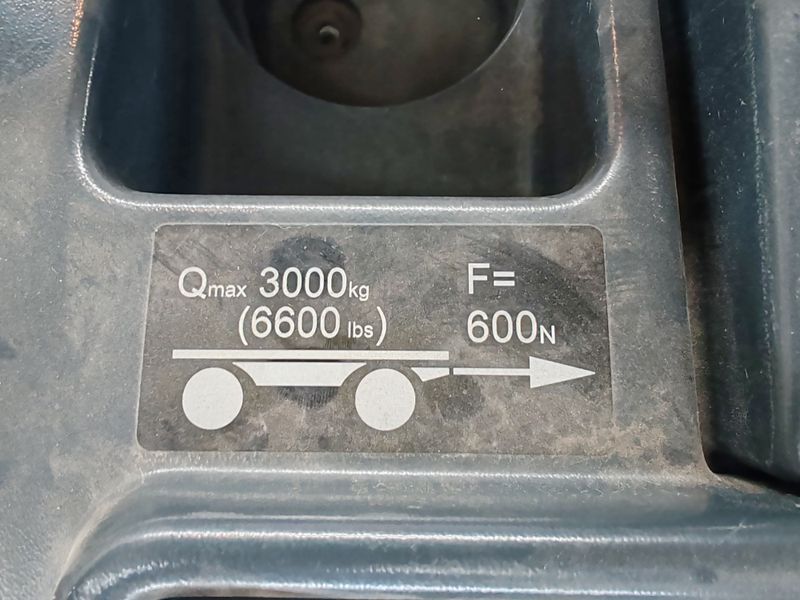 Použit&aacute; manipulačn&aacute; technika Jungheinrich EZS130 defect &mdash; Booster Lift