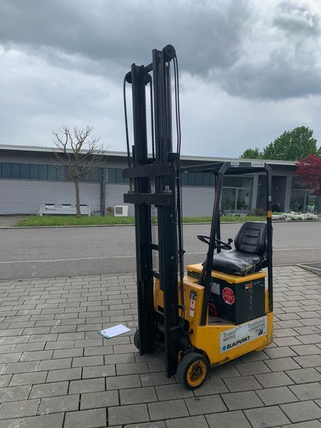 Used material handling equipment [div] Sonstige DEV1633T &mdash; Booster Lift