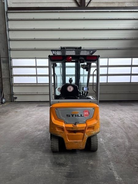 Used material handling equipment Still RX20-20P &mdash; Booster Lift