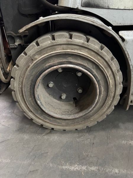 Used material handling equipment Still RX20-20P &mdash; Booster Lift
