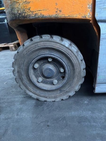 Used material handling equipment Still RX20-20P &mdash; Booster Lift