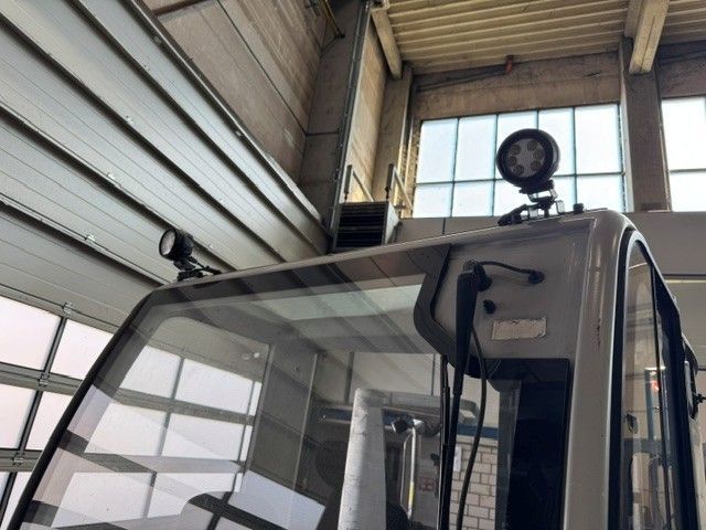 Použit&aacute; manipulačn&aacute; technika Still FMX20SE &mdash; Booster Lift