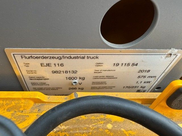 Used material handling equipment Jungheinrich EJE 116 mit Waage &mdash; Booster Lift