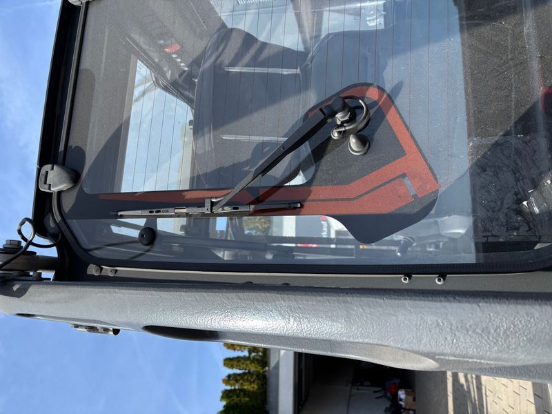 Použit&aacute; manipulačn&aacute; technika Linde E20-01/600 Hochgesetzt &mdash; Booster Lift