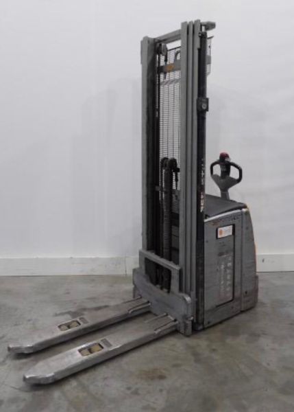 Used material handling equipment Still EXV 16 &mdash; Booster Lift
