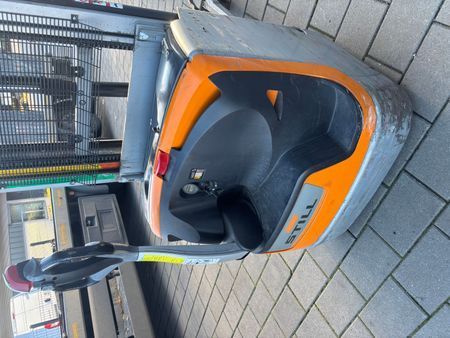 Použit&aacute; manipulačn&aacute; technika Still EXV 12i &mdash; Booster Lift