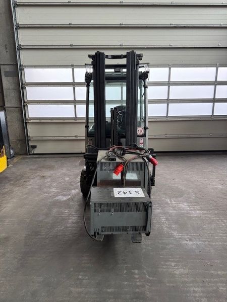Použit&aacute; manipulačn&aacute; technika Still RX20-20 &mdash; Booster Lift