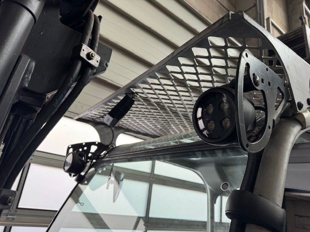 Použit&aacute; manipulačn&aacute; technika Still RX20-20 &mdash; Booster Lift
