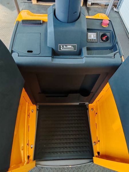 Used material handling equipment Jungheinrich ERE 120 2131h/ 2t/ 2020y &mdash; Booster Lift