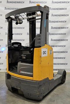 Použit&aacute; manipulačn&aacute; technika Jungheinrich ETV C16 &mdash; Booster Lift