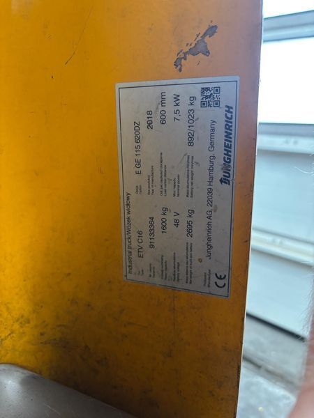 Used material handling equipment Jungheinrich ETV C16 &mdash; Booster Lift