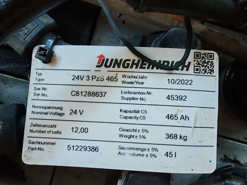 Used material handling equipment Jungheinrich ERE 225 batt2022 &mdash; Booster Lift